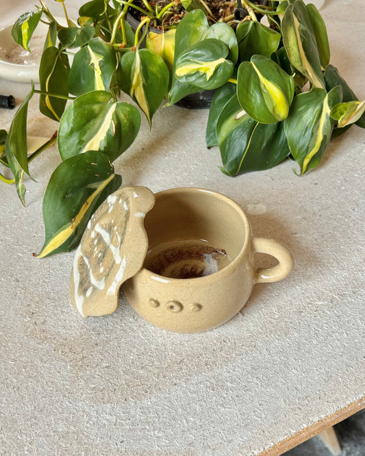 cinnamon bun mug + lid