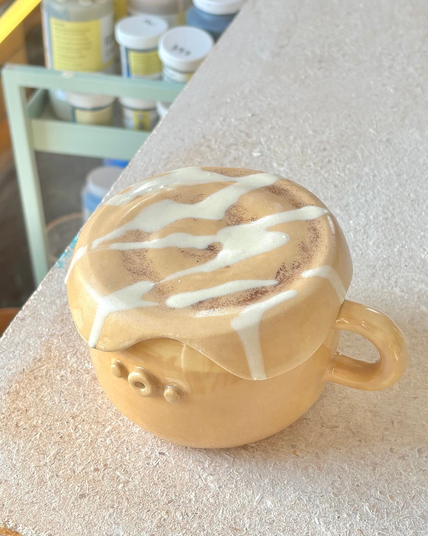 cinnamon bun mug + lid (imperfect)