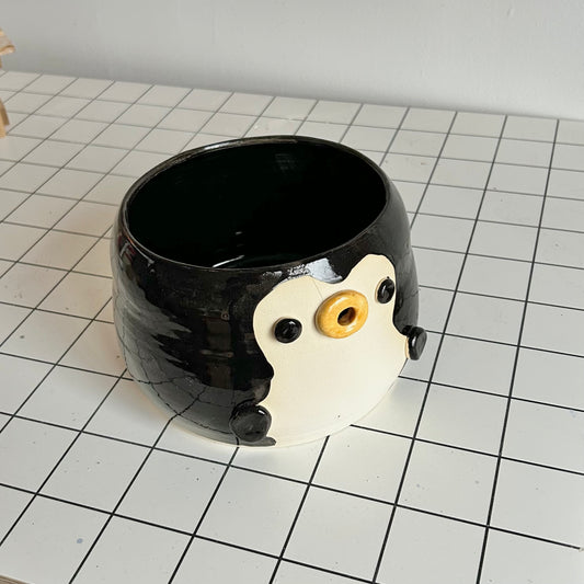 extra large penguin yarn bowl (imperfect)