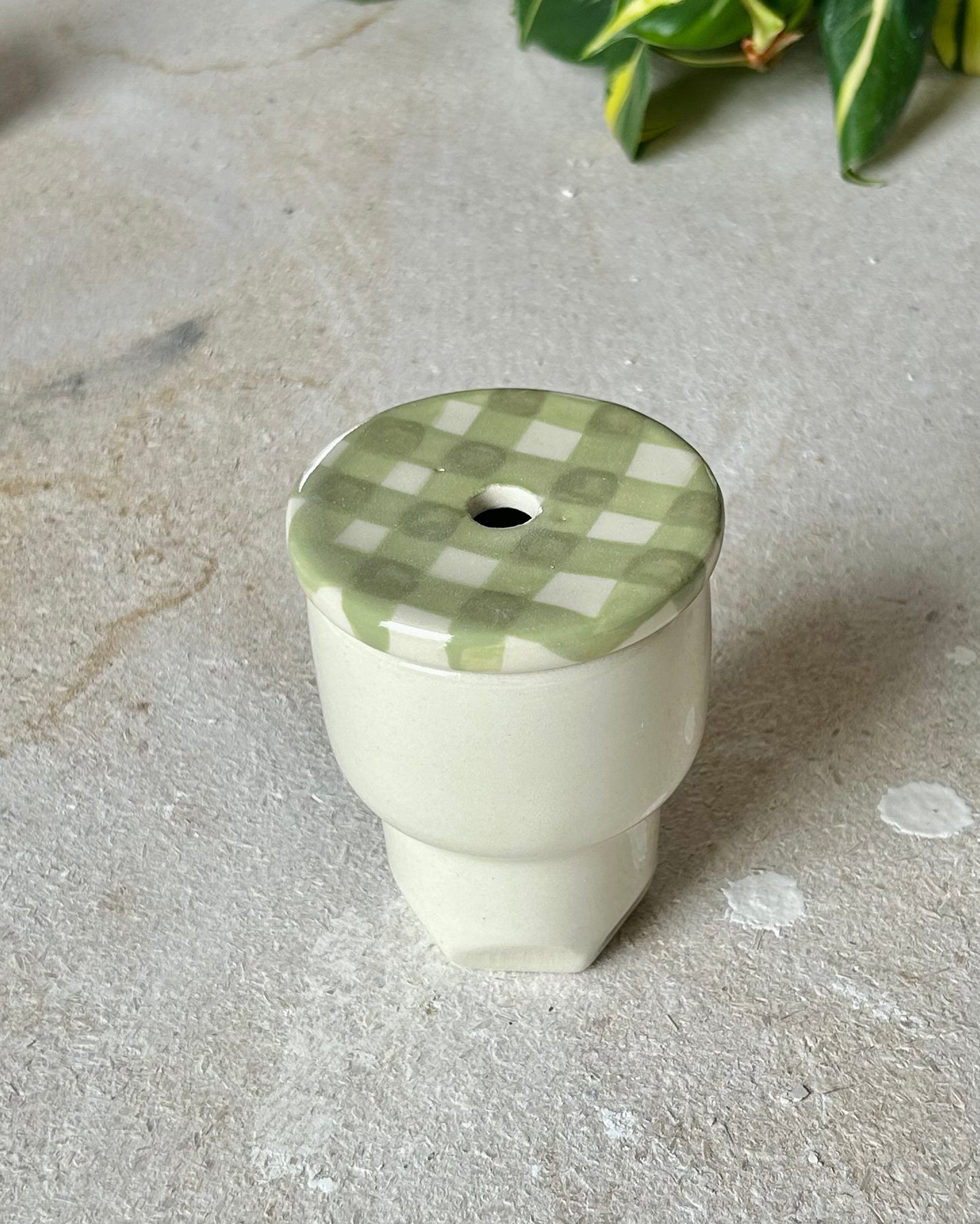 gingham to go cup (imperfect)