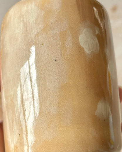 fawn fur to go cup