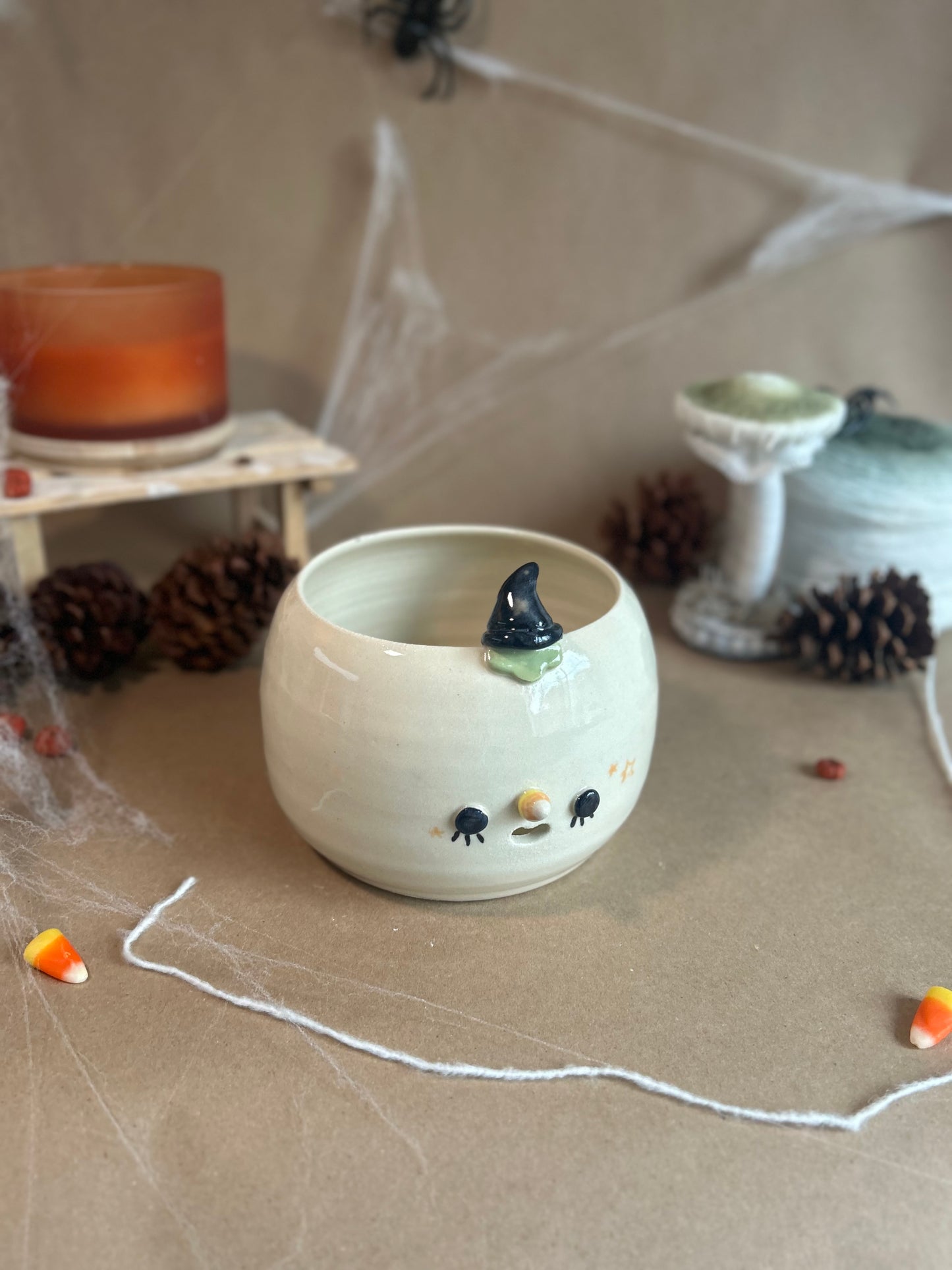 witch yarn bowl