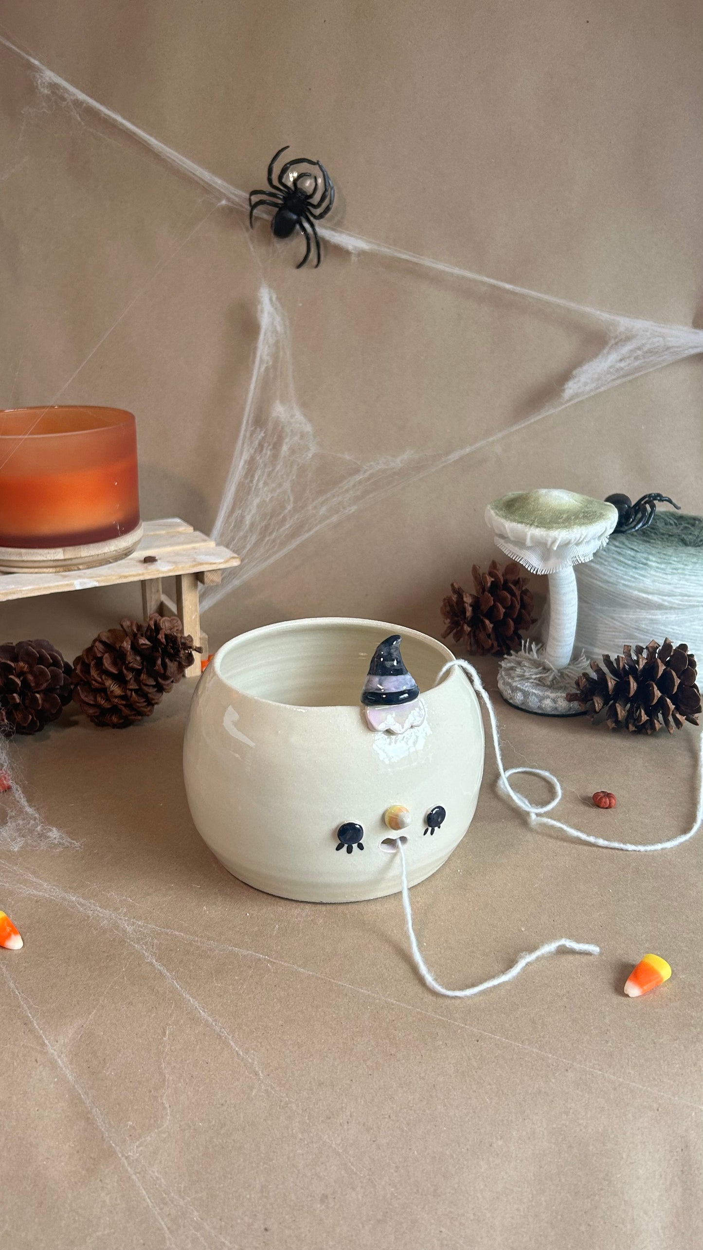 witch yarn bowl