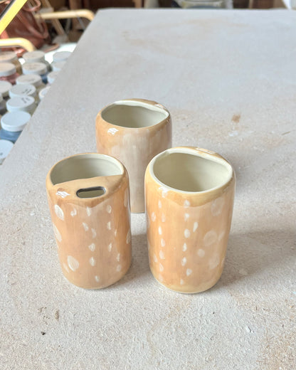 fawn fur to go cup