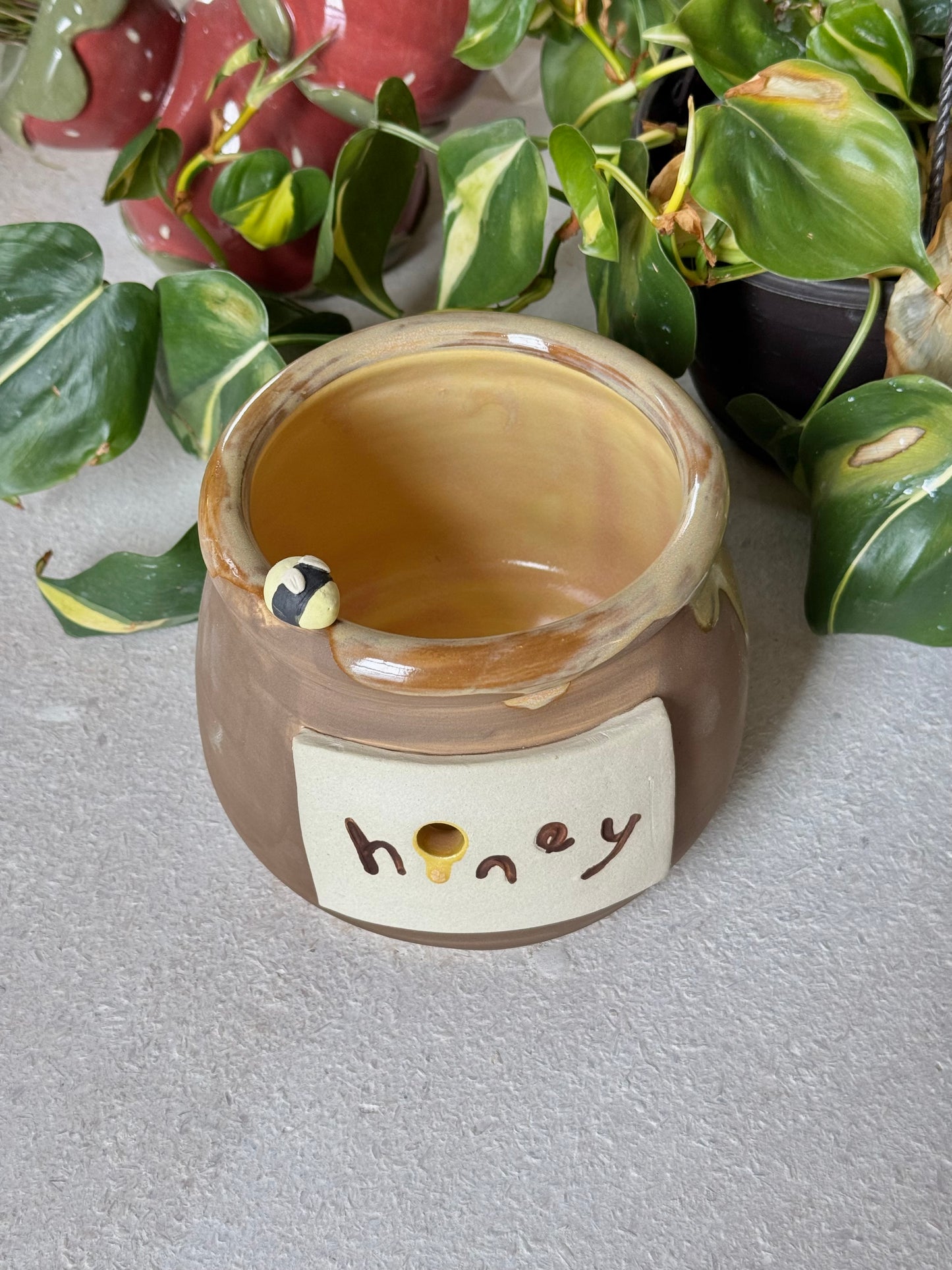honey pot yarn bowl