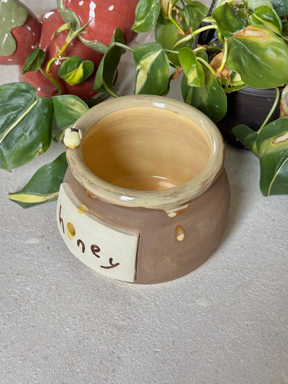 honey pot yarn bowl